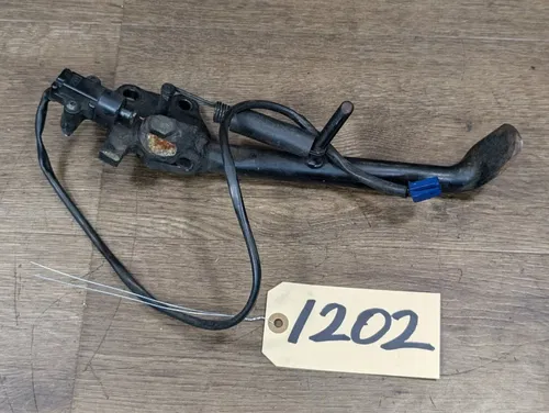 2006-2009 YAMAHA FZ1 OEM KICKSTAND SIDE KICK STAND SENSOR - 2D1-27311-00-00