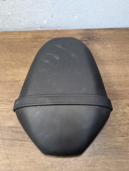 2018-2020 Yamaha MT-07 MT07 OEM Passenger Pillion Seat - B4C-24750-01-00
