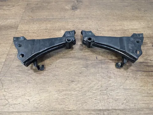 2008-2012 KAWASAKI NINJA EX250 OEM ENGINE MOUNT MOTOR BRACKET - 31059-0001