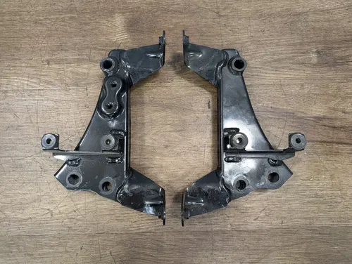 2008-2012 KAWASAKI NINJA EX250 OEM ENGINE MOUNT MOTOR BRACKET - 31059-0001