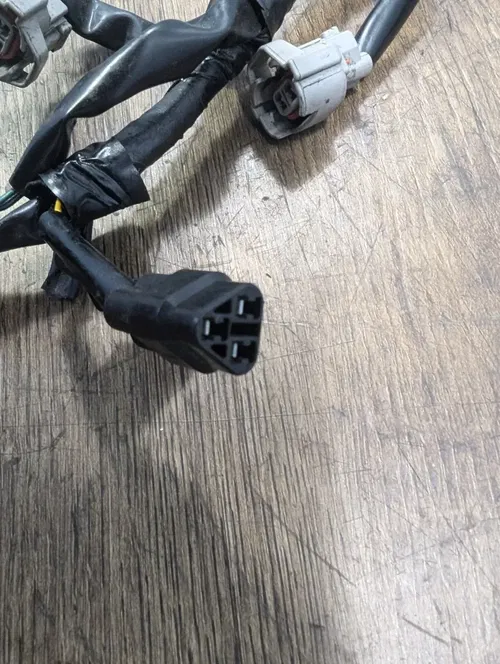 2004 Yamaha YZF R1 OEM FUEL INJECTOR WIRING HARNESS WIRE LOOM - 5VY-82386-00-00