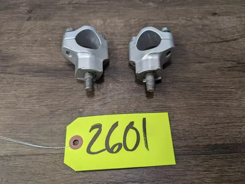 2009 KTM 450 XCW XC-W OEM Handlebar Handle Bars Holder Risers Bar Clamp Mount