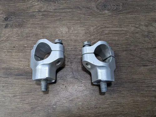 2009 KTM 450 XCW XC-W OEM Handlebar Handle Bars Holder Risers Bar Clamp Mount