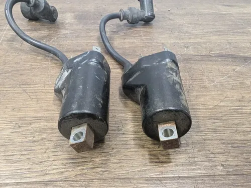 2007 Suzuki GS 500 GS500F OEM Ignition Coils Spark Plug Wires - 33410-01D00