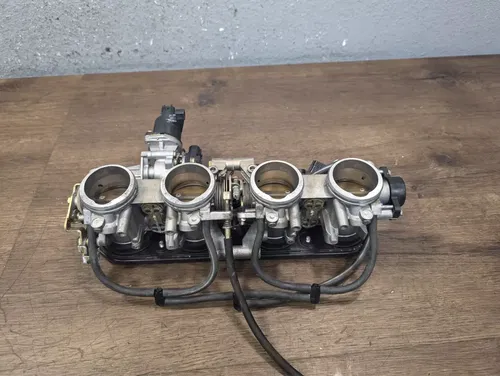 2005 KAWASAKI NINJA ZX10R OEM MAIN COMPLETE THROTTLE BODY BODIES FUEL INJECTORS