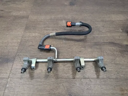 2005 KAWASAKI NINJA ZX10R OEM MAIN COMPLETE THROTTLE BODY BODIES FUEL INJECTORS