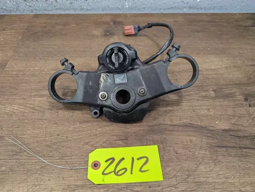 2007-2012 Honda CBR600RR OEM Upper Triple Tree Clamp with Ignition Lock Key