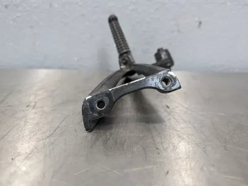 Yamaha 03-04 YZF R6 06-09 R6S REAR FOOT REST PEG LEFT RIGHT - 5SL-27430-02-00