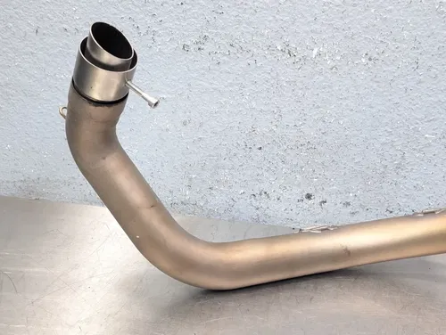 2019 DUCATI HYPERMOTARD 950 OEM HORIZONTAL EXHAUST HEADER PIPE - 57014911C