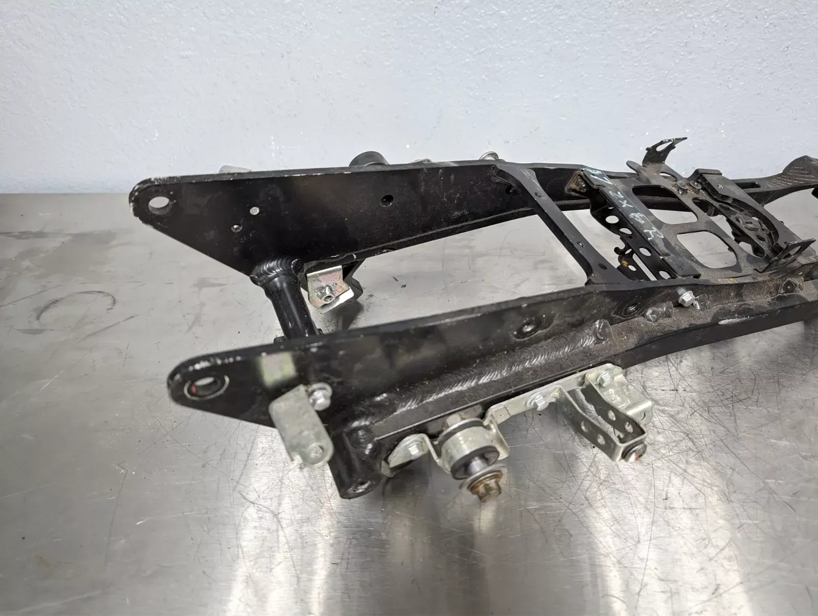 2007-2008 Kawasaki Ninja ZX6R ZX600P Rear Subframe Back Sub Frame - 32160-0258