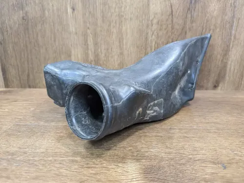 2005-2006 HONDA CBR 600 CBR600RR OEM RIGHT RAM AIR INTAKE DUCT A - 64330-MEE-A00