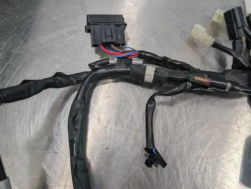 17-20 YAMAHA YZF R6 OEM MAIN ENGINE WIRING HARNESS MOTOR WIRE bn6-82590-10-00