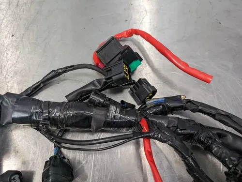 17-20 YAMAHA YZF R6 OEM MAIN ENGINE WIRING HARNESS MOTOR WIRE bn6-82590-10-00