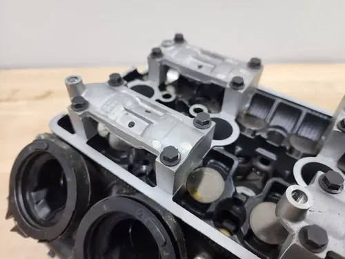 Yamaha Fz6r 2009-2012 Engine Head Top End Cylinder Head  20s-11101-00-00