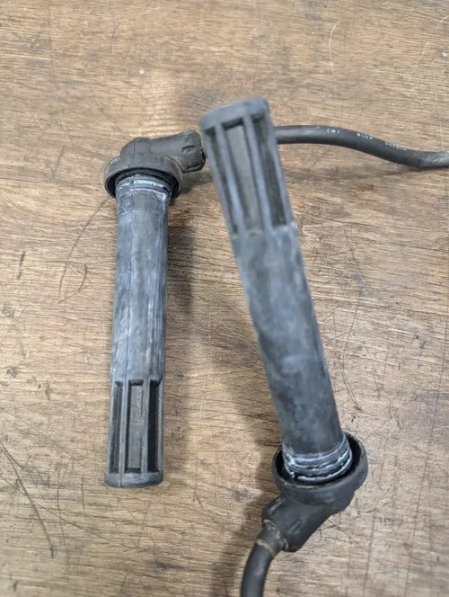 2021 DUCATI PANIGALE V2 955 OEM SPARK PLUG IGNITION COIL PACK WIRING - 67110511F