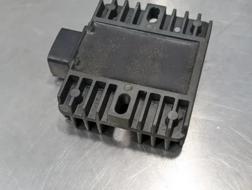 2009-2011 Kawasaki Ninja 650R EX650 Rectifier Voltage Regulator - 21066-0705