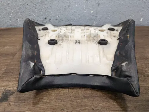 04-07 HONDA CBR1000RR OEM FRONT DRIVERS SEAT PAD SADDLE PILLION - 77100-MEL-D20