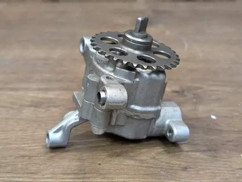 03-04 YAMAHA YZF R6 06-09 R6S OEM ENGINE MOTOR OIL PUMP - 5MT-13300-00-00