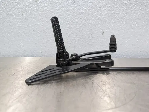 YAMAHA 03-04 YZF R6 06-09 R6S OEM FRONT FOOT PEG STEP BRAKE PEDAL SHIFTER SET