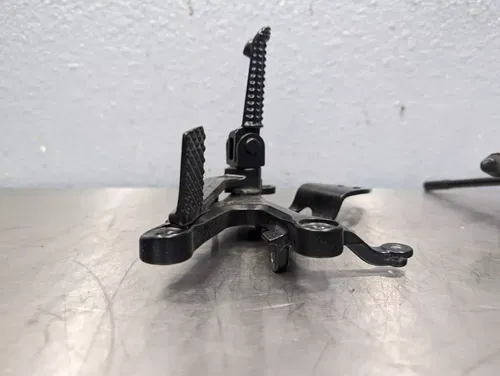 YAMAHA 03-04 YZF R6 06-09 R6S OEM FRONT FOOT PEG STEP BRAKE PEDAL SHIFTER SET