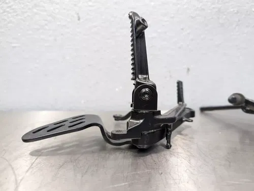 YAMAHA 03-04 YZF R6 06-09 R6S OEM FRONT FOOT PEG STEP BRAKE PEDAL SHIFTER SET
