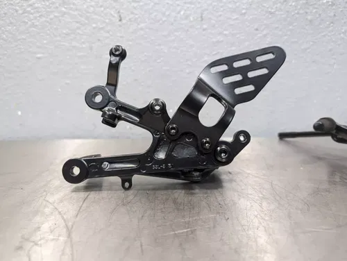 YAMAHA 03-04 YZF R6 06-09 R6S OEM FRONT FOOT PEG STEP BRAKE PEDAL SHIFTER SET