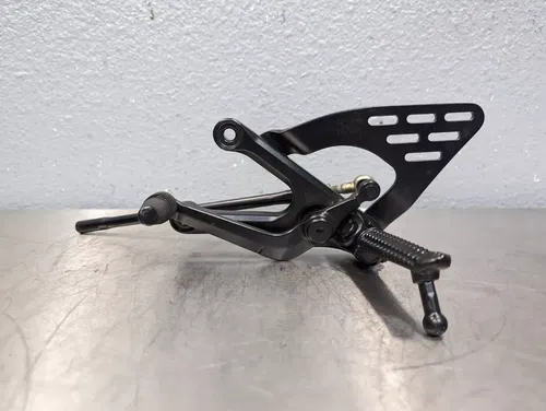 YAMAHA 03-04 YZF R6 06-09 R6S OEM FRONT FOOT PEG STEP BRAKE PEDAL SHIFTER SET