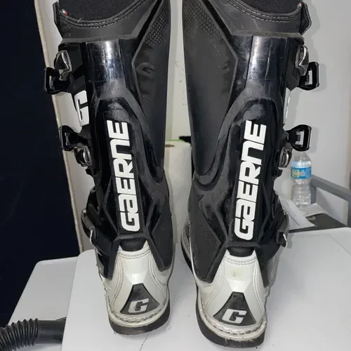 Gaerne SG12 Boots Black/White Size 8