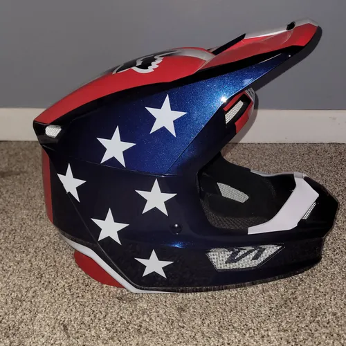 Fox Racing V1 Helmet