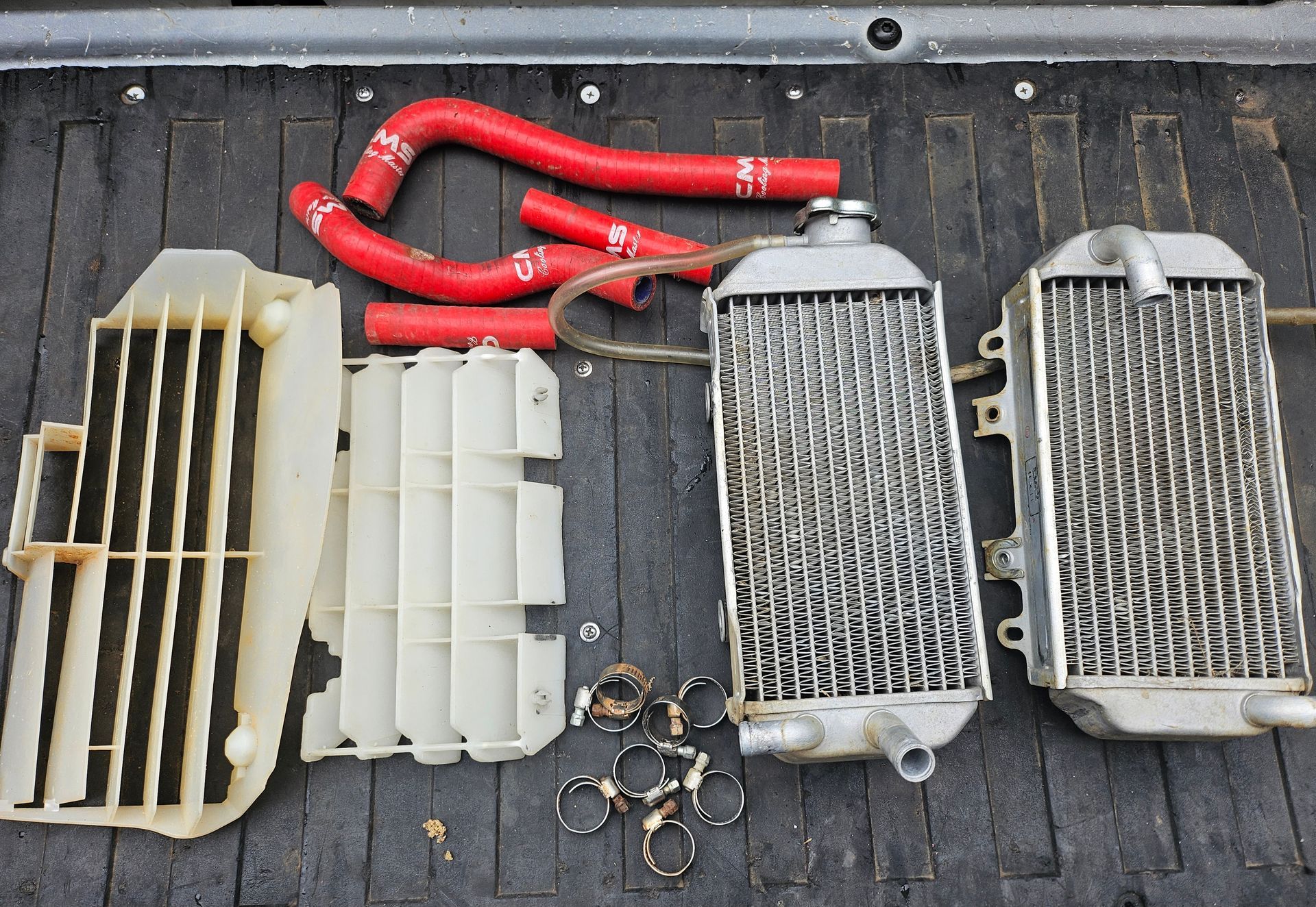 Honda CRF150r / CRF150RB Radiators Louvers Hoses And Clamps