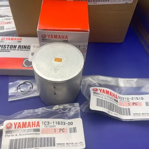 NEW OEM YAMAHA YZ125 TOP END KIT WITH CYLINDER 2005-2021