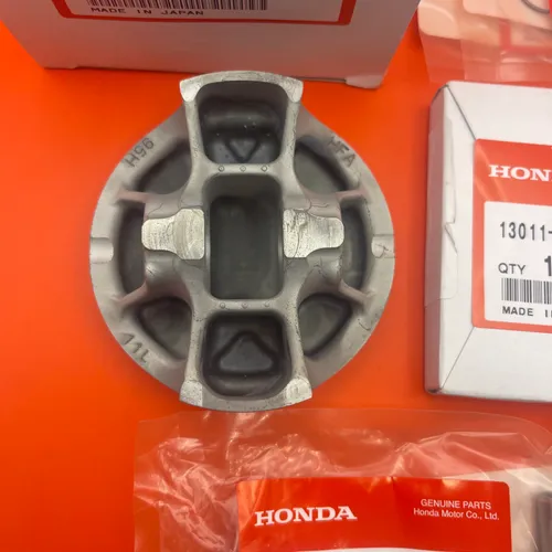 2022-2023 OEM Honda CRF250R Piston Kit