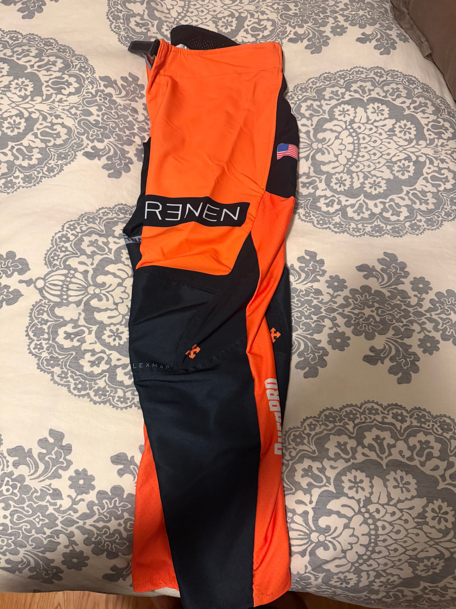 Renen kit. Size M Jersey, 30 Pants