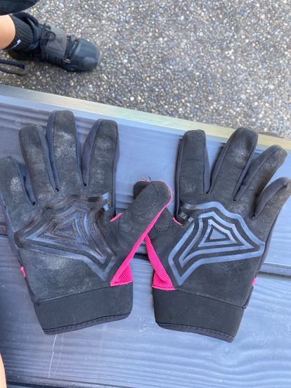 Women's Bilt Gloves - Size L