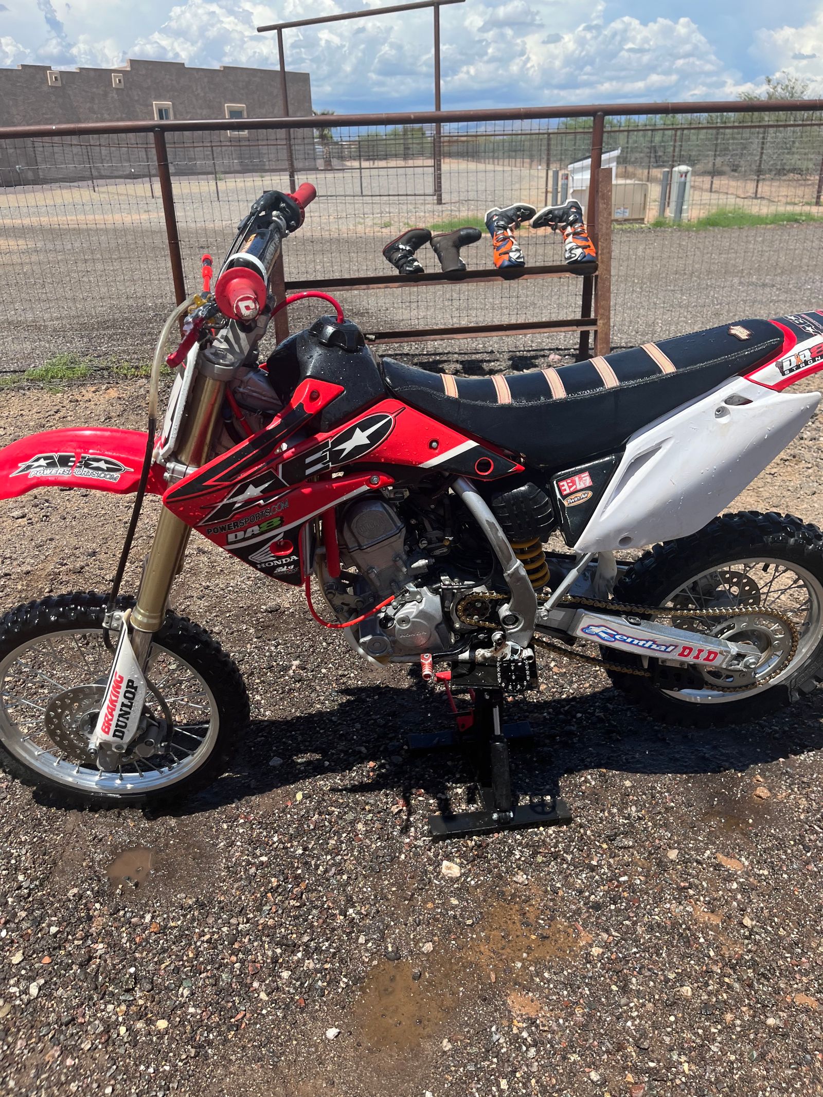 Used honda 150r dirt bike for sale cheap