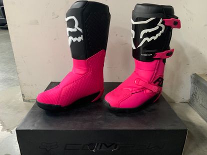 Women's Fox Racing Boots - Size 8