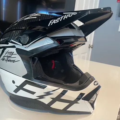 Bell Helmets - Size Xl