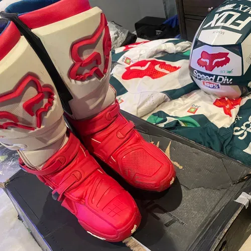 Fox racing shoes size 11 outlet
