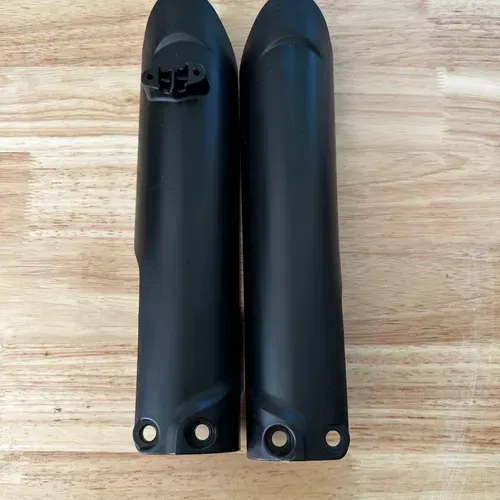 Husky 85/supermini Fork Guard
