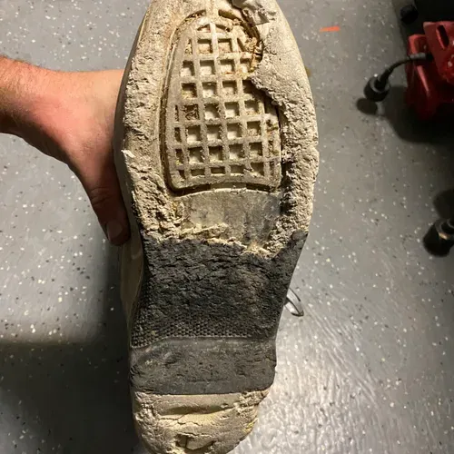 White Alpine Tech 7s