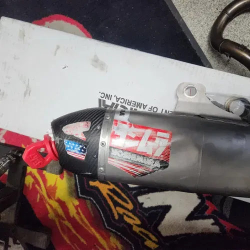 Yoshimura Exhaust System 