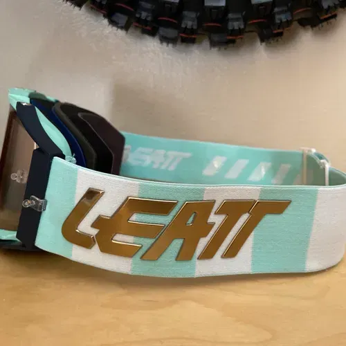 Leatt Goggles