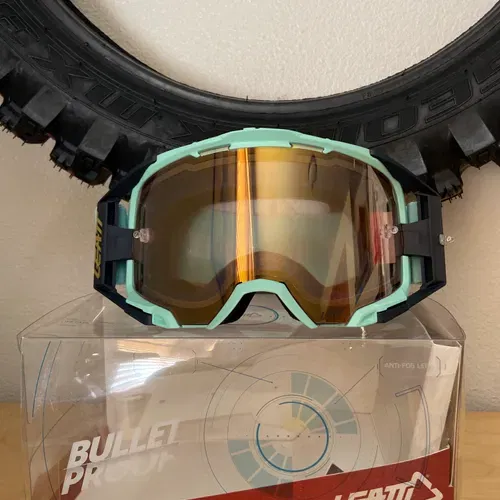 Leatt Goggles