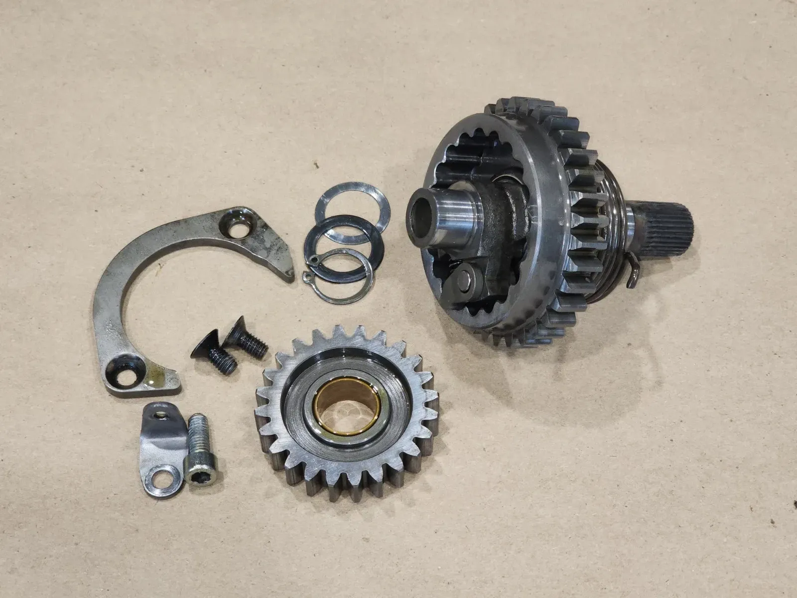 1992 KTM 250 TVC EXC Kick Start Gear Shaft & Idler Assembly