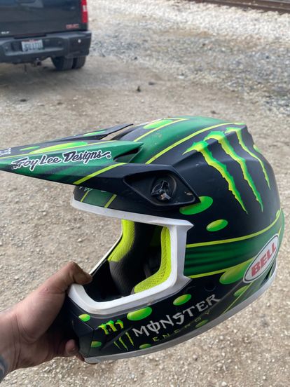 Bell Moto 9 Monster Energy Helmets - Size S