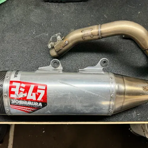 Yoshimura Rs-12 
