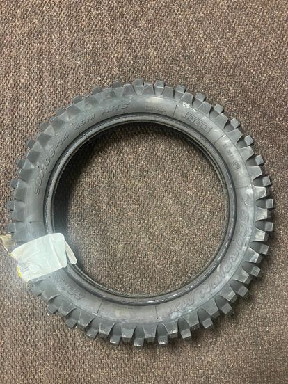 New pirelli mx mid soft 32. 90/100-14 Rear tire