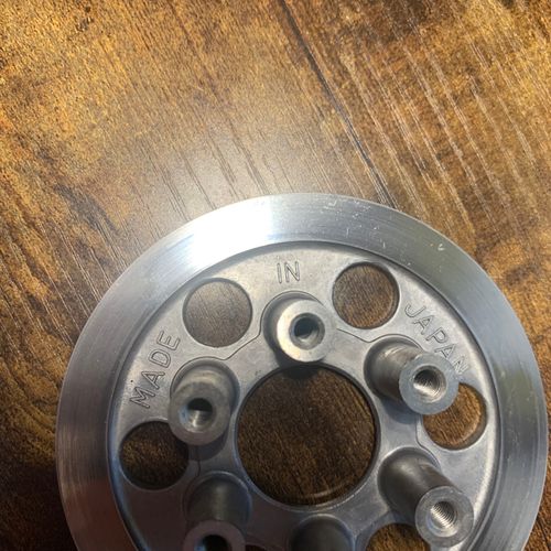 Wheel-Clutch 13086-1002