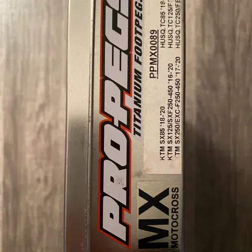 Pro Pegs Titanium Foot Pegs