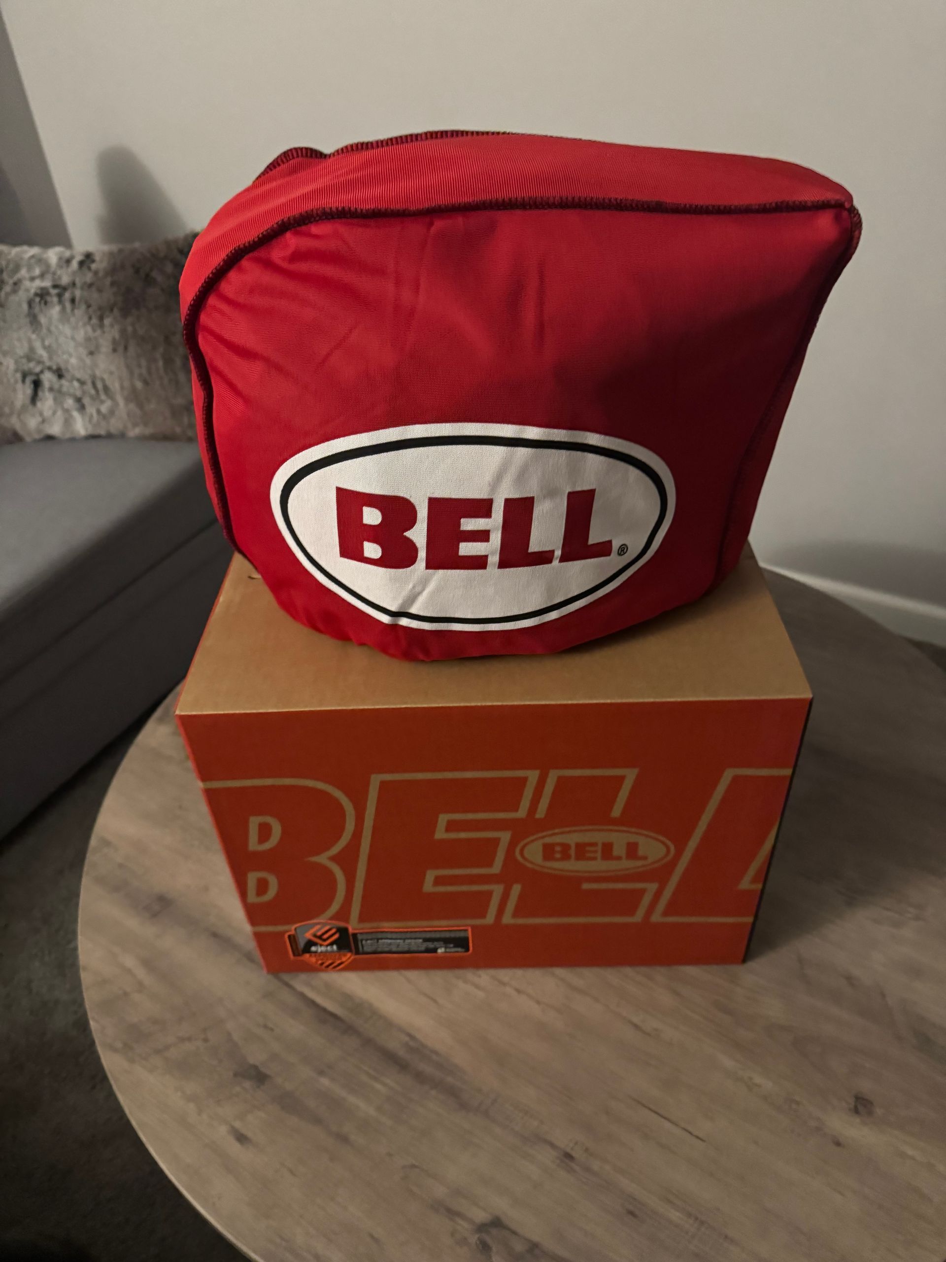 Bell Moto-9S Flex- NEW